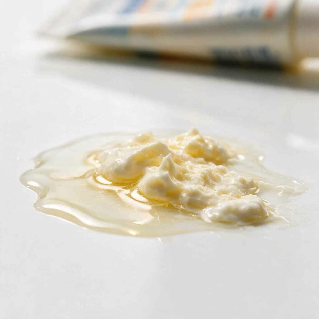 Crème solaire périmée
